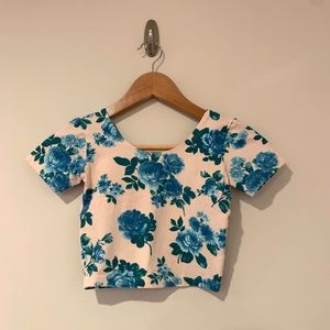 Seamless Floral Crop Top